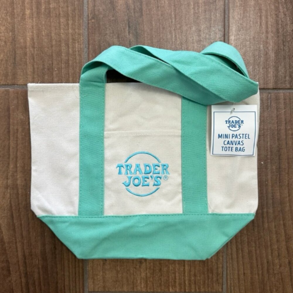 Trader Joe's Mini Pastel Tote in GREEN